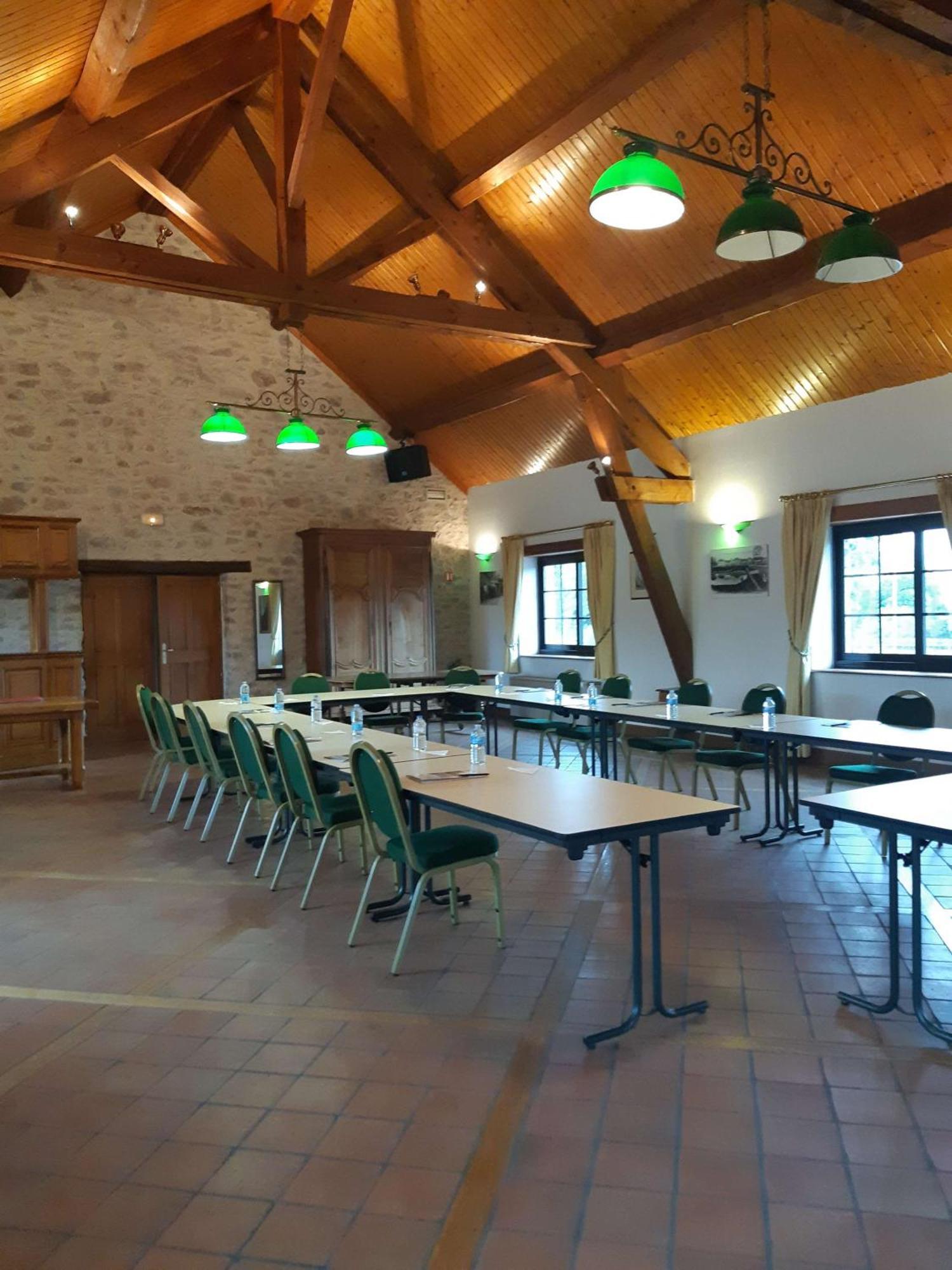 Brit Hotel Dak Hotel Avallon Bagian luar foto
