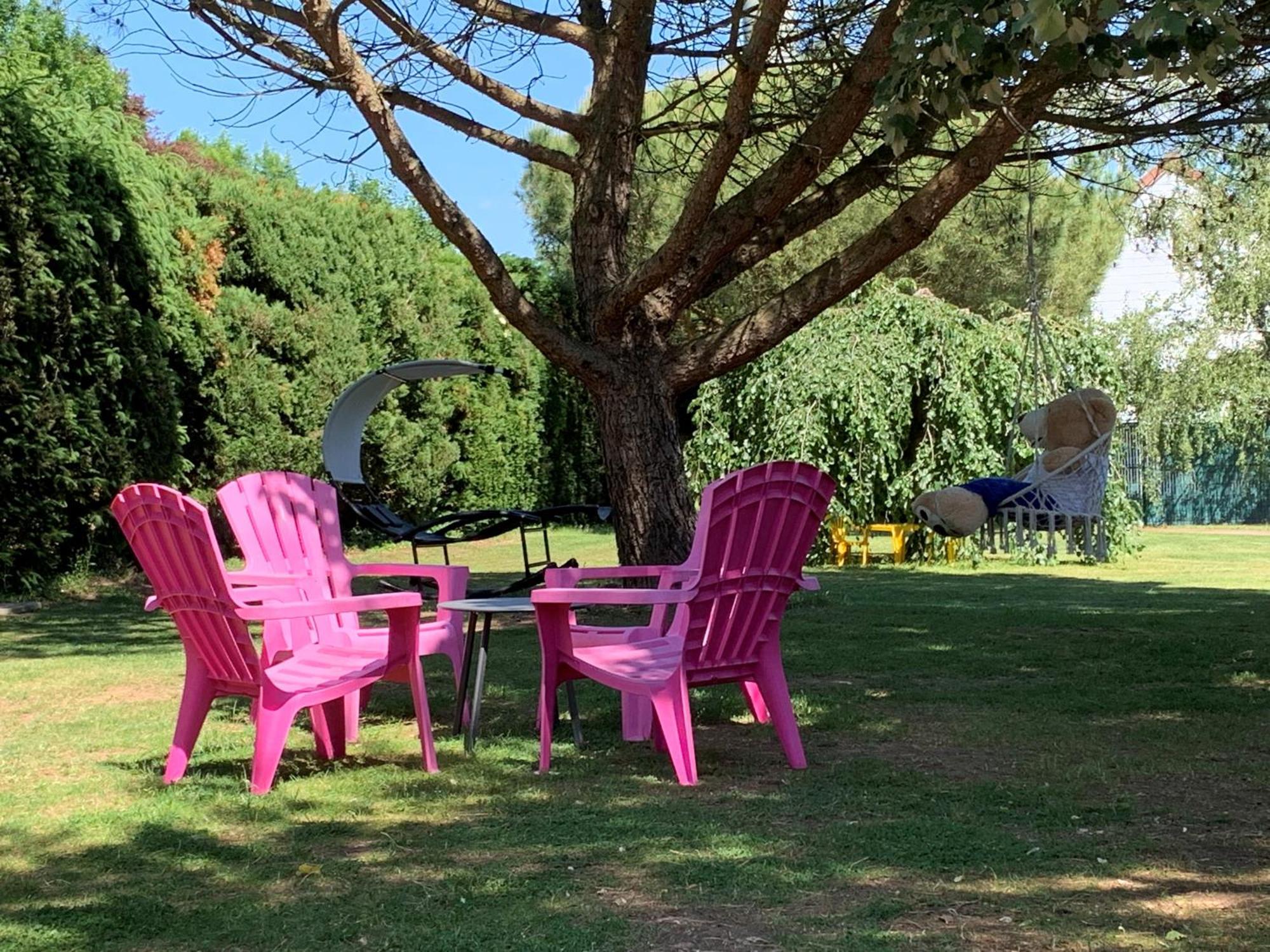 Brit Hotel Dak Hotel Avallon Bagian luar foto